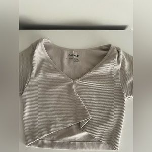 garage crop tee
